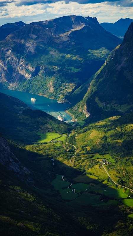 Geiranger Skywalk Dalsnibba