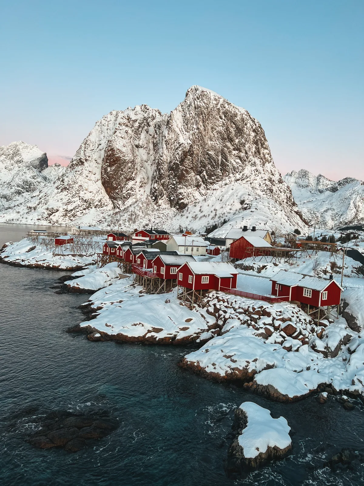 Hamnøy — read the full guide